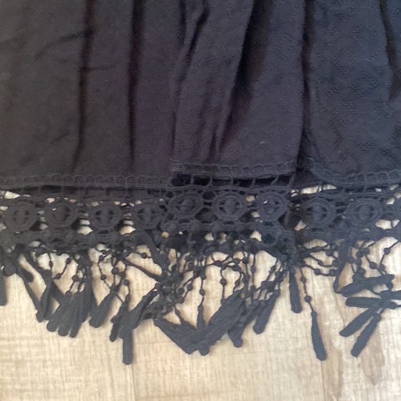 Chelsea & Violet Black Crochet Tassle Dress Large - Picture 7 of 7